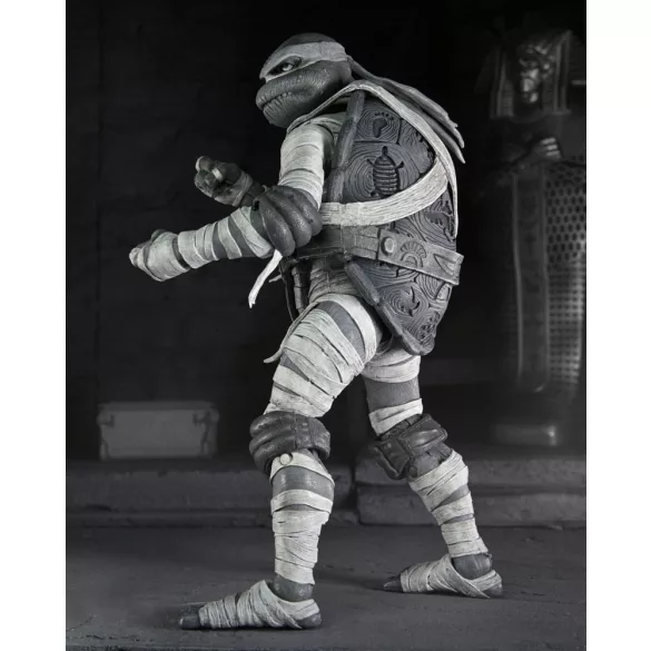 Universal Monsters x TMNT - 7” Scale Action Figure - 4 Pack Turtles Black & White-NE54468-01