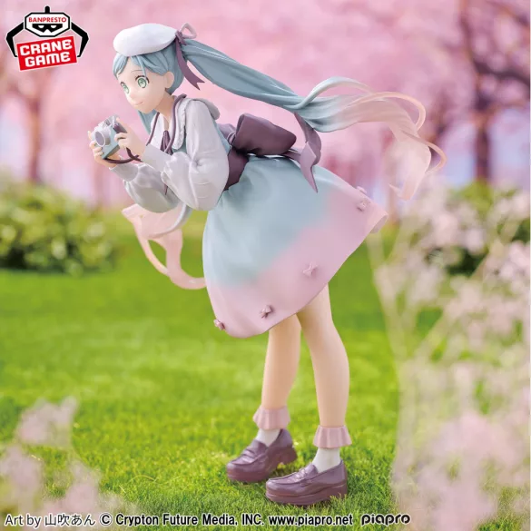 HATSUNE MIKU Holiday Memories-Camera--BP28781P