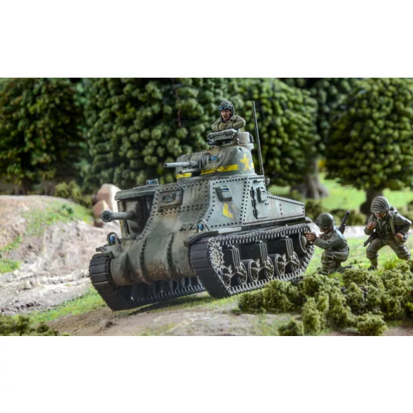 Bolt Action - M3 Lee Medium Tank műanyag harckocsi készlet - angol kiadás