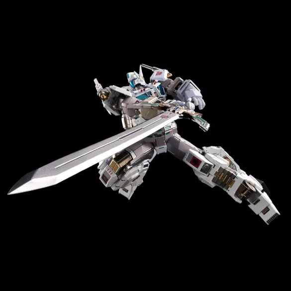 Transformers Flame Toys Kuro Kara Kuri White Ultra Magnus-