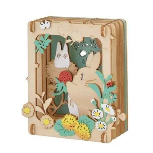My Neighbor Totoro - Paper Theatre - Wood Style Harvesting Strawberries-ENSKY-52298