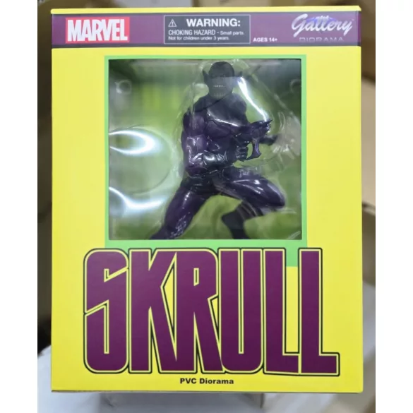 Diamond Select Toys - Marvel Comic Gallery: Skrull Pvc Diorama-SEP212195