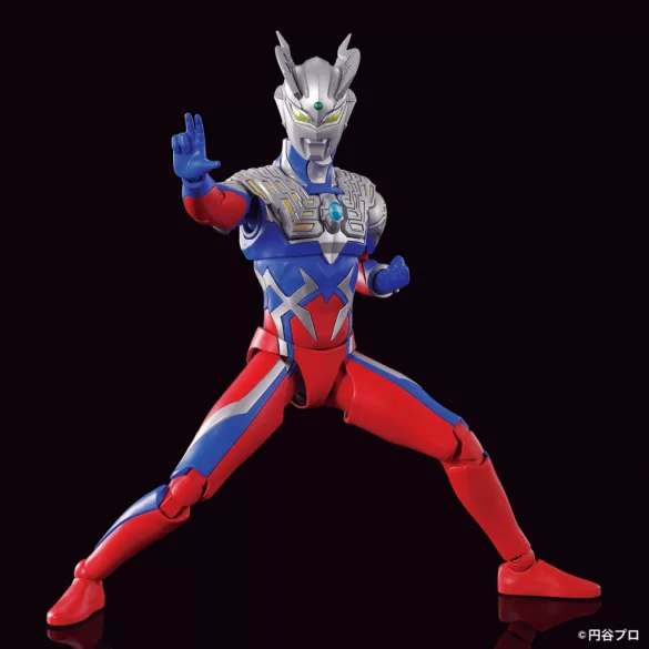 Figure-Rise Standard Ultraman Zero építő készlet