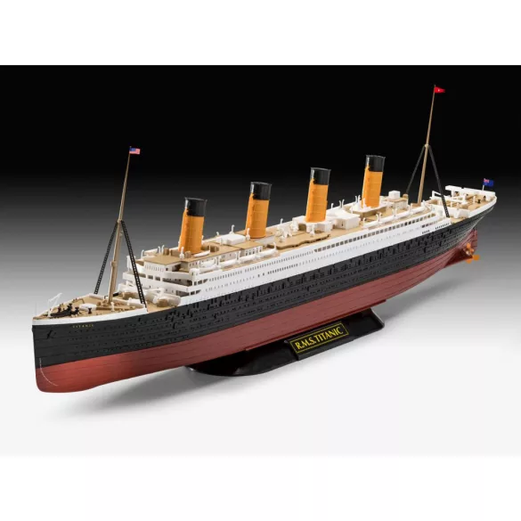 Revell: Geschenkset "100 Jahre Titanic" modellkészlet (1:400)