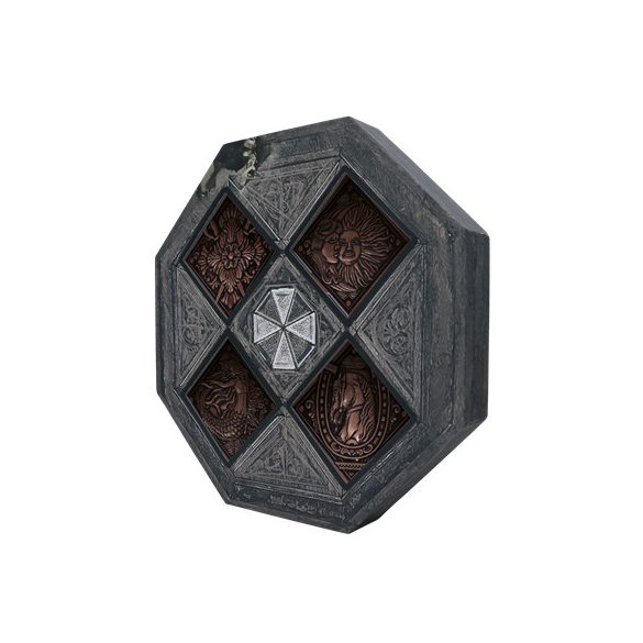 Resident Evil VIII Replica House Crest Set-CAP-RE802