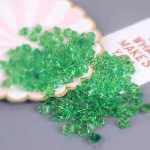 Acryl kristály - világos zöld