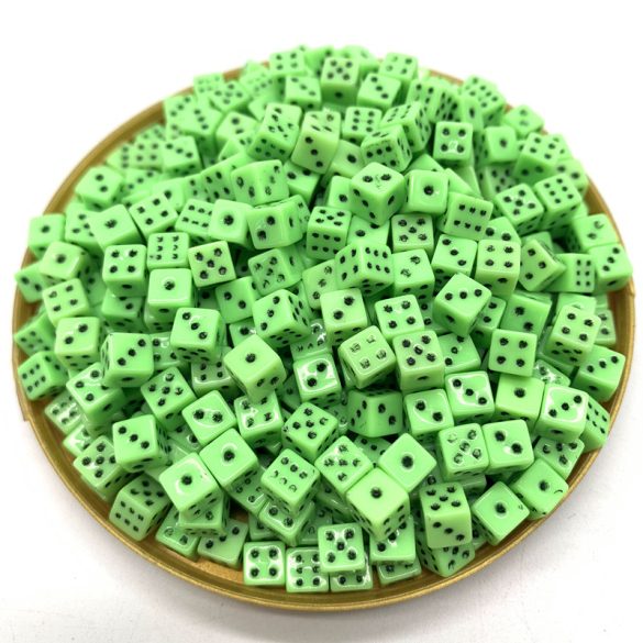 Dobókocka szett - világos zöld, 4 mm-es (100 darabos)